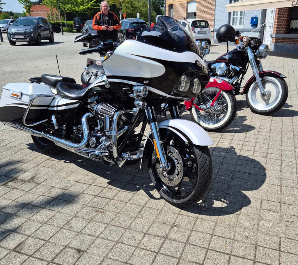 Harley davidson road glide, LED Verlichting, 2 cilinders, Gebruikt, Particulier