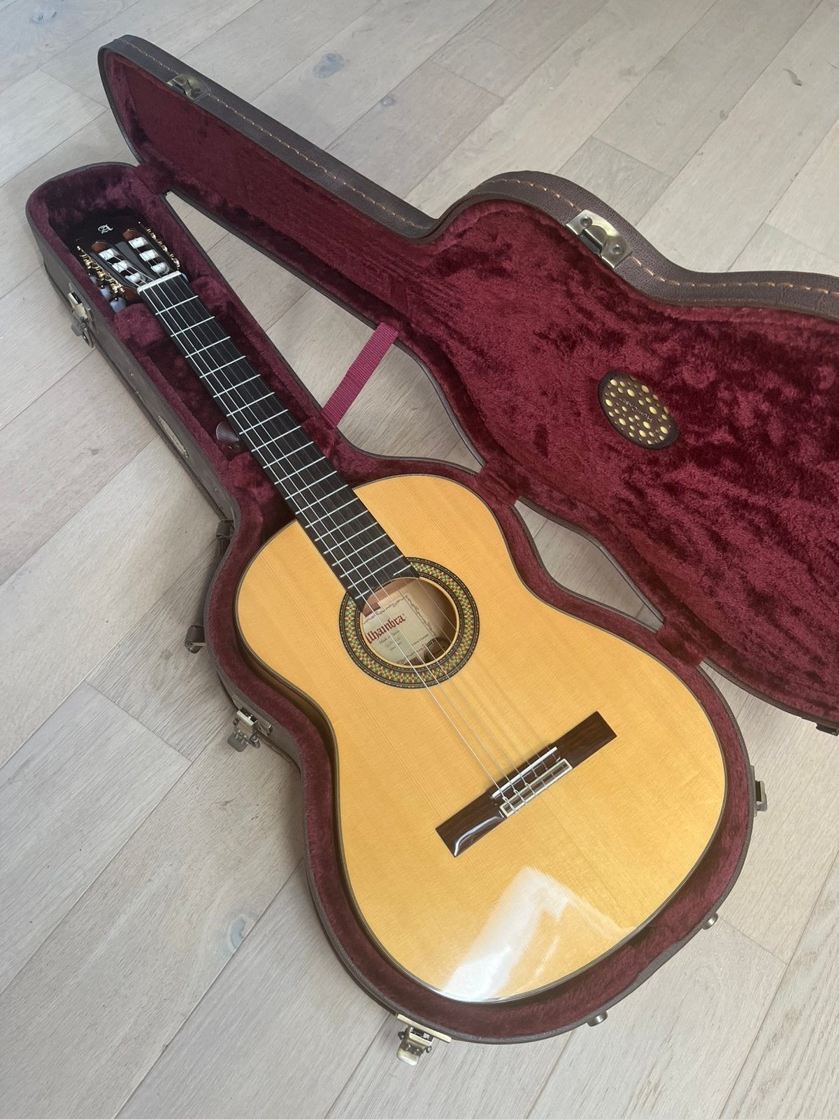 guitare alhambra 7fc, Musique & Instruments, Enlèvement, Comme neuf