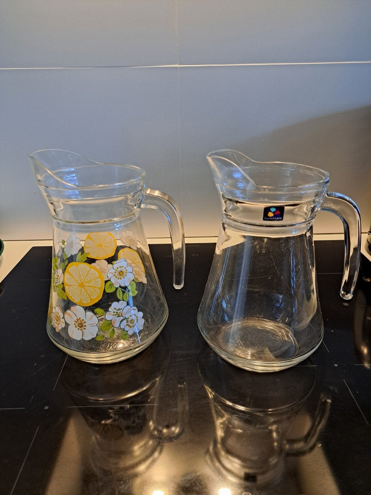 Lot de 2 carafes en verre, Maison & Meubles, Cuisine | Vaisselle, Enlèvement, Utilisé, Verre