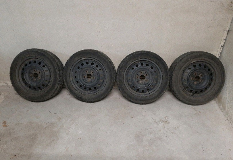 4 15 inch plaatmetalen velgen golf 4/ bora (5x100), Auto-onderdelen, Ophalen, Gebruikt, Seat
