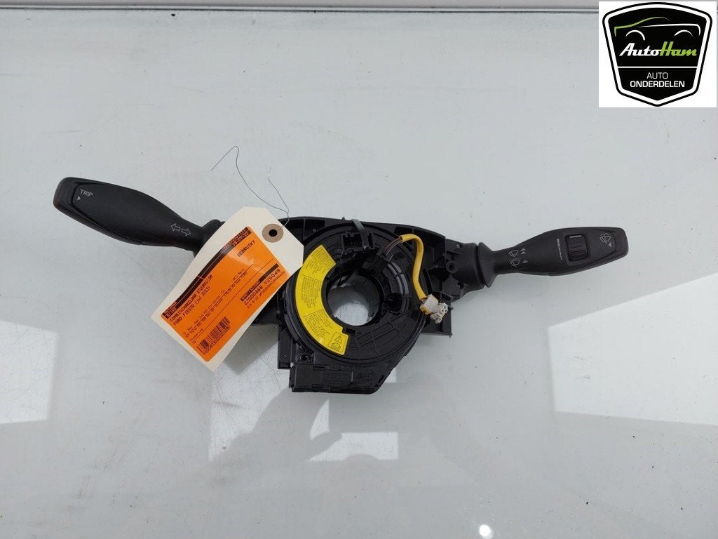 COMBINE COMMODO Ford Fiesta 6 (JA8) (|1682336|8A6T13335BC|), Utilisé, Ford