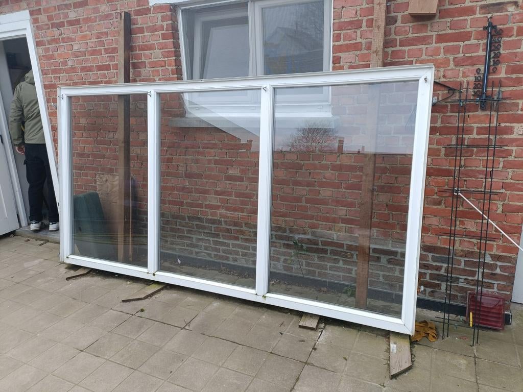 Gratis wit PVC kader met dubbel glas., Doe-het-zelf en Bouw, Ophalen of Verzenden