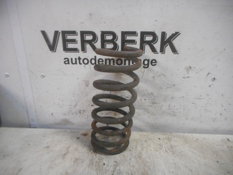 SCHROEFVEER ACHTER Ford Escort 3 (GAA) (01-1980/12-1986), Gebruikt, Henry-Ford-Straße  1
50735  Köln, DE, Ford-Werke GmbH, Kunden@ford.com