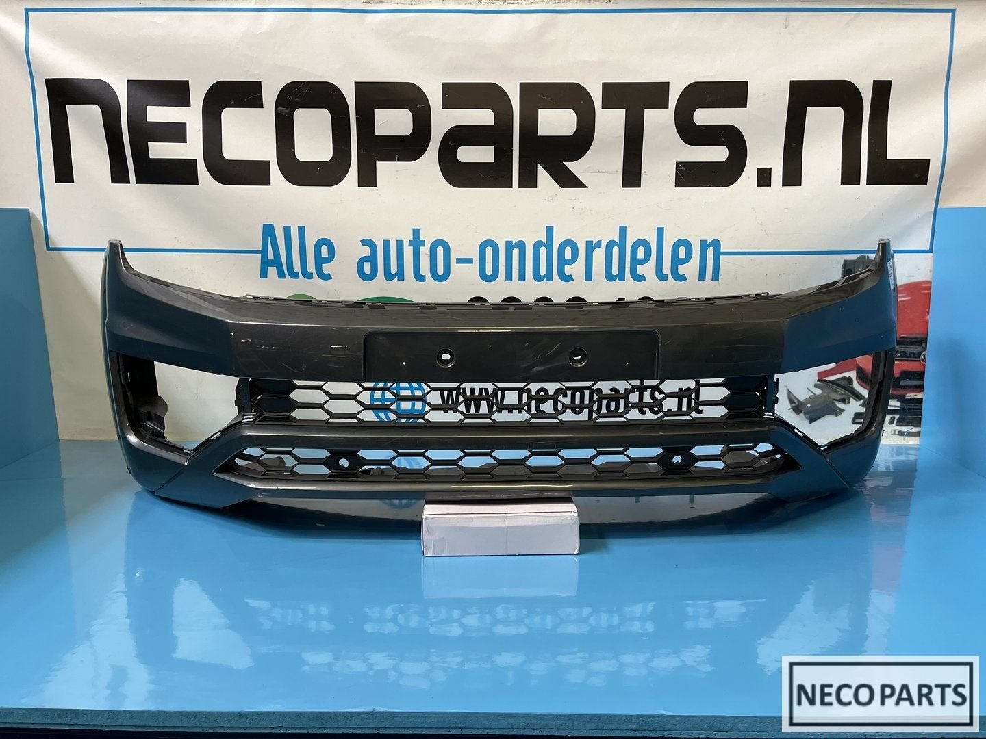 VOLKSWAGEN AMAROK 2H6 2H VOORBUMPER BUMPER ORIGINEEL, Auto-onderdelen, Gebruikt, -, -, Ophalen of Verzenden