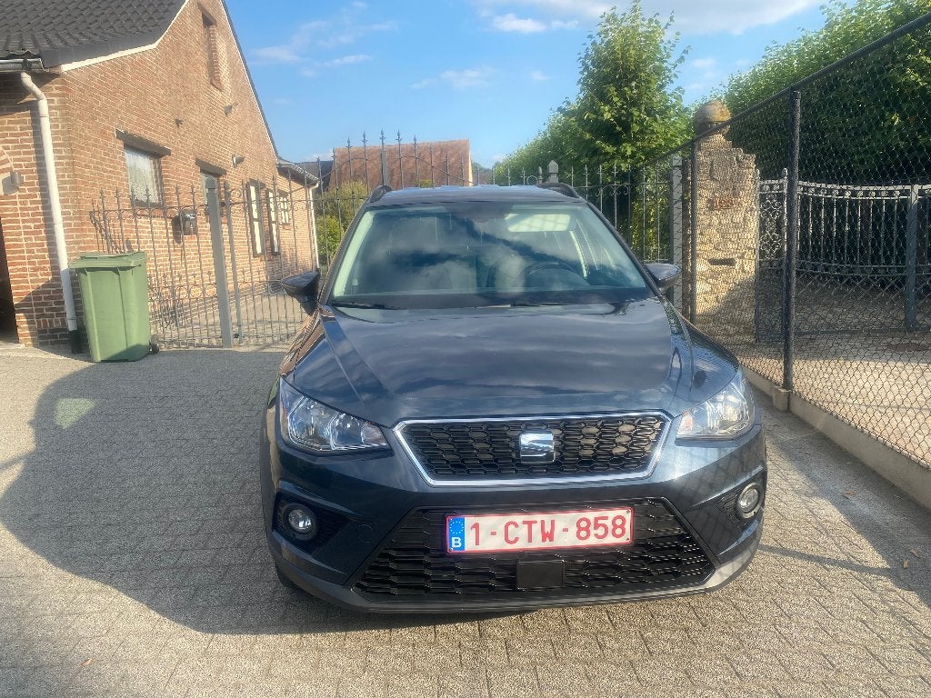 Seat arona, Voorwielaandrijving, Stof, CNG (Aardgas), Zwart