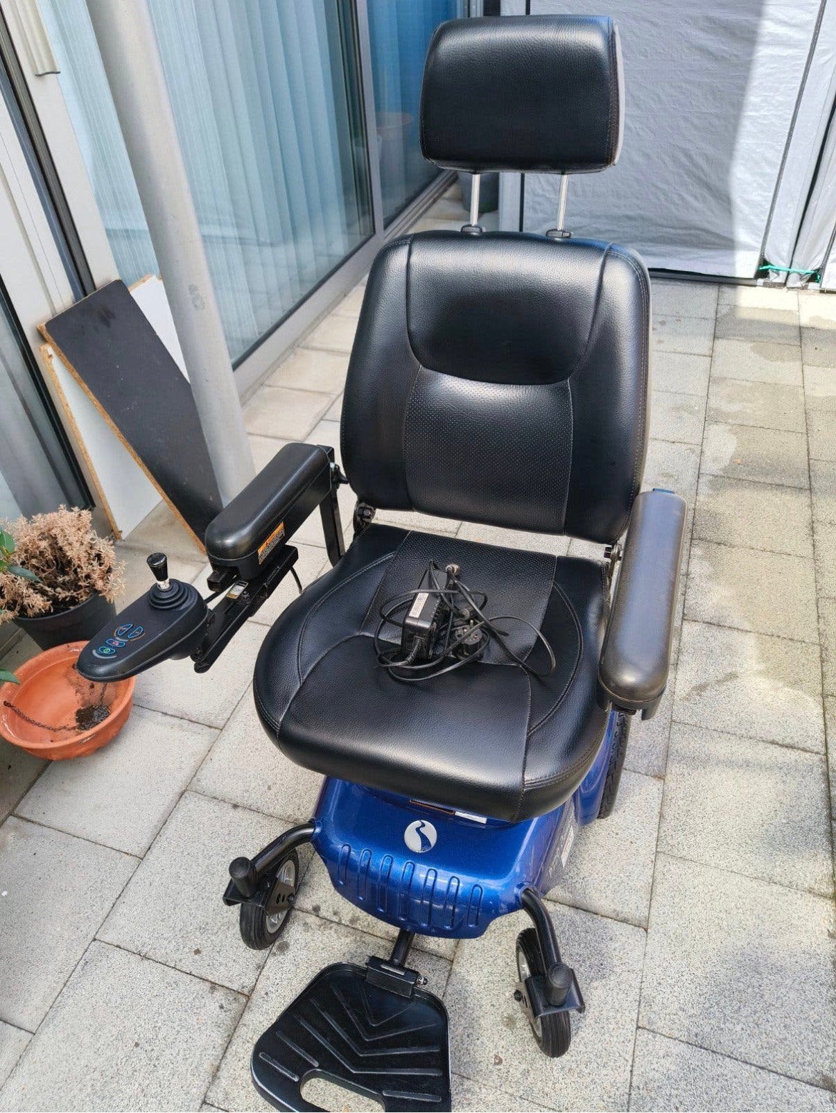 Chaise roulante électrique Rascal, Divers, Enlèvement ou Envoi, Pliant, Comme neuf, Fauteuil roulant électrique