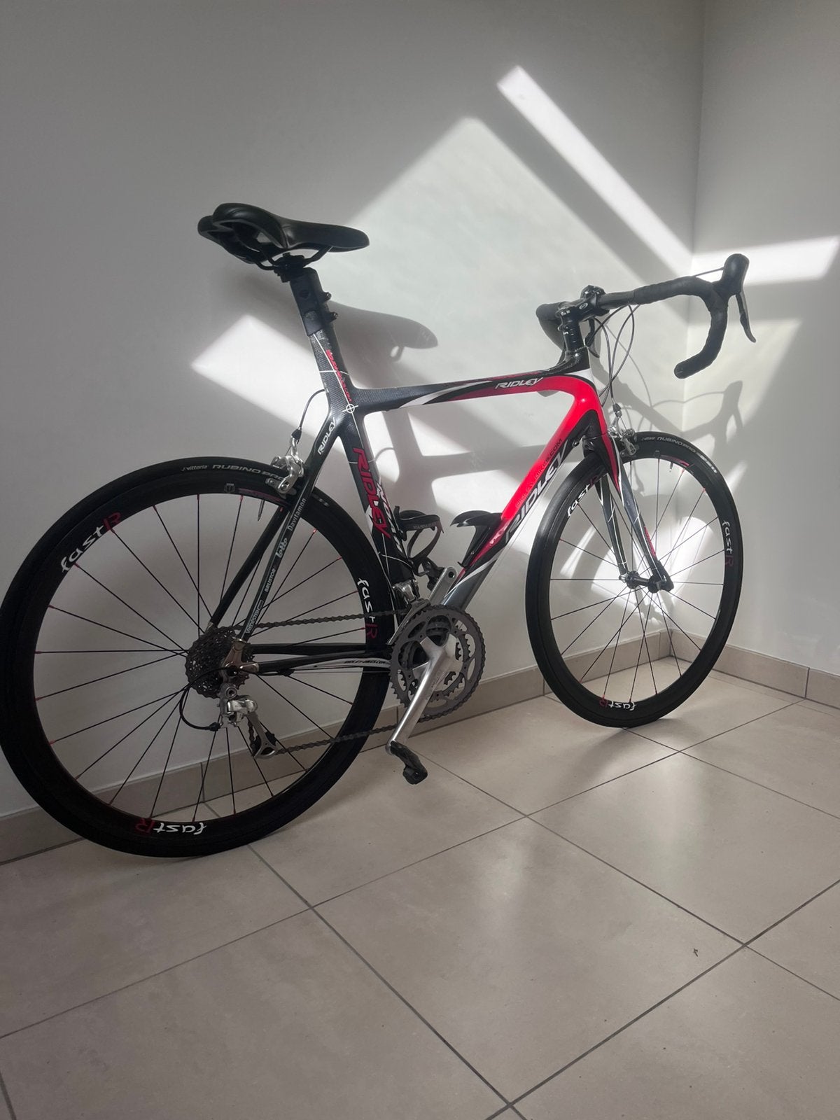 Ridley Noah - Full Carbon - Lotto Davitamon, Fietsen en Brommers, Ophalen, Zo goed als nieuw, Velgrem