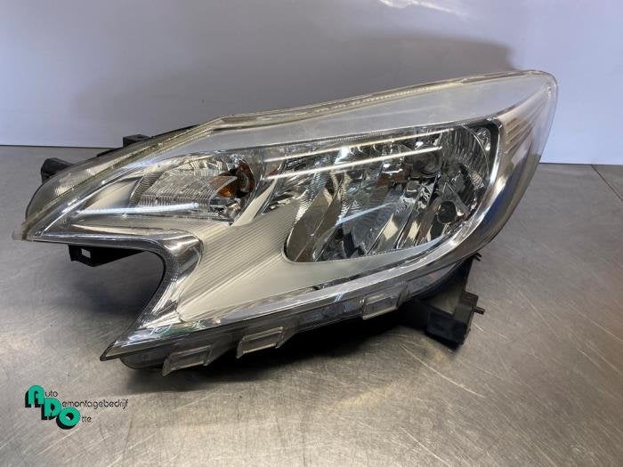 Phare gauche d'un Nissan Note (Note 13-), -, 3 mois de garantie, Utilisé, -