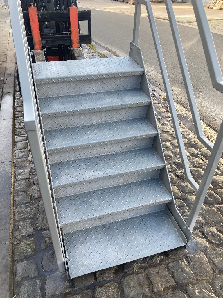 escalier en acier épais, Bricolage & Construction, Enlèvement, Escalier