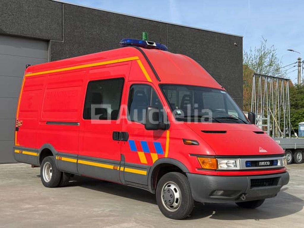 vrachtwagen IVECO 40 C 15 V (2004 / ZCF C40 A00 0D 233 988), Auto's, Overige brandstoffen, Bedrijf, Overige carrosserie, Te koop