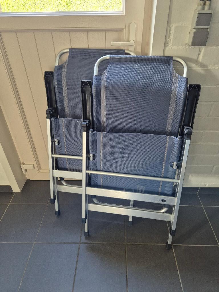 kampeerstoelen (2) + tafel, Caravans en Kamperen, Ophalen