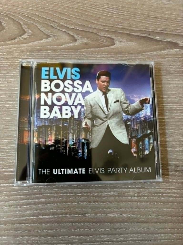Elvis cd, Bossa nova baby, USA persing. slechts 5 euro., Ophalen of Verzenden, Zo goed als nieuw, Rock-'n-roll, Import
