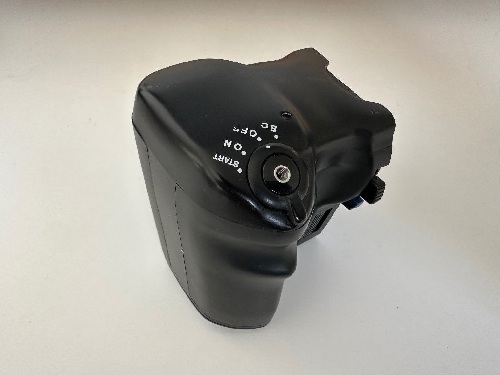Mamiya WG401 Power Drive Winder Grip, Audio, Tv en Foto, Ophalen of Verzenden, Niet werkend, Spiegelreflex, Overige Merken