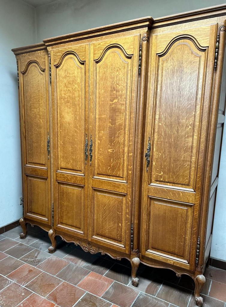 Vintage Kleerkast – Massief Hout – Tijdloze Charme, Huis en Inrichting, Slaapkamer | Complete slaapkamers, Ophalen, Gebruikt
