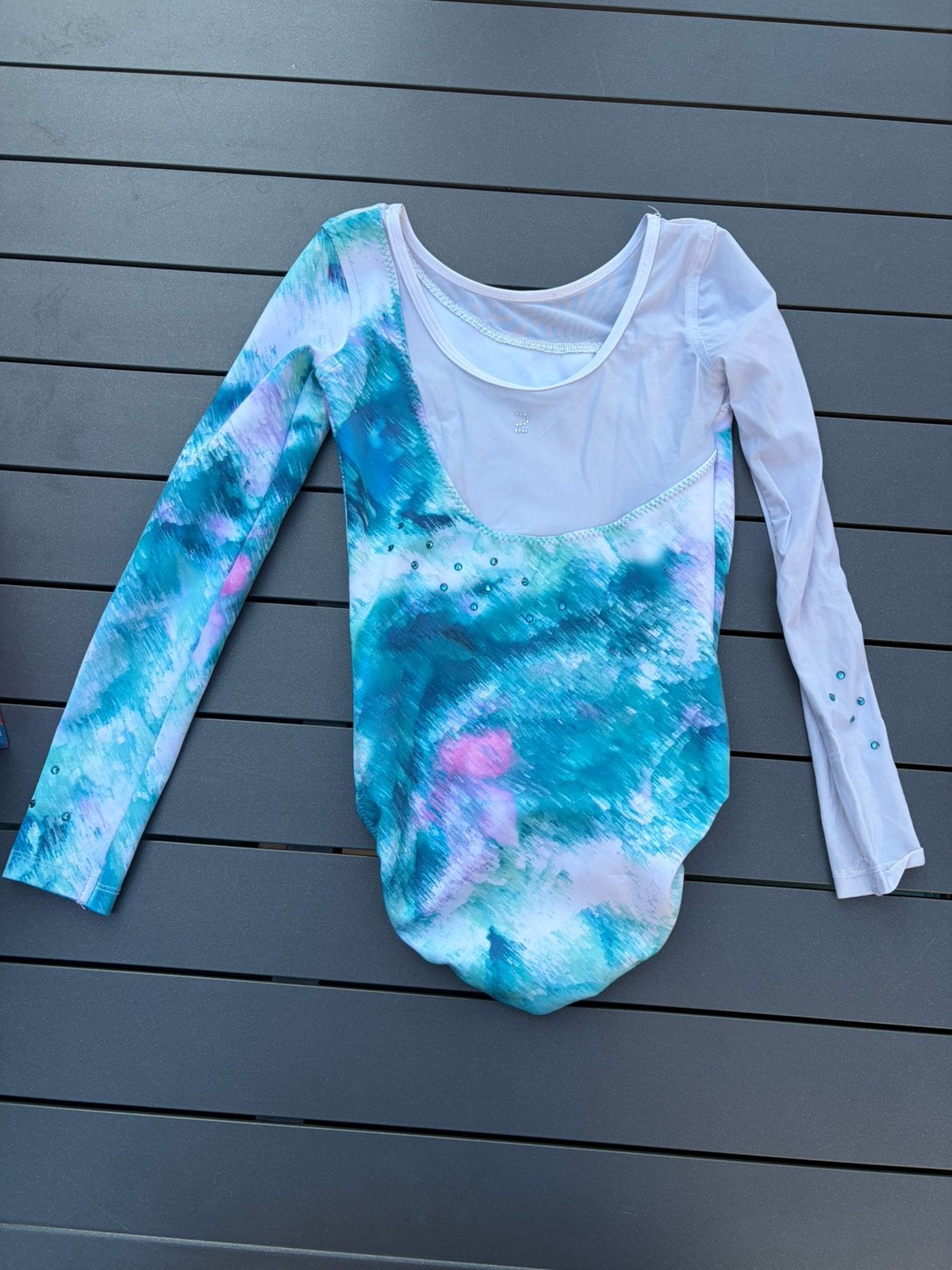 8-9 jaar oud gymshirt met lange mouwen, Gebruikt, Turnpak(je), Groen, Kindermaat 122 t/m 140