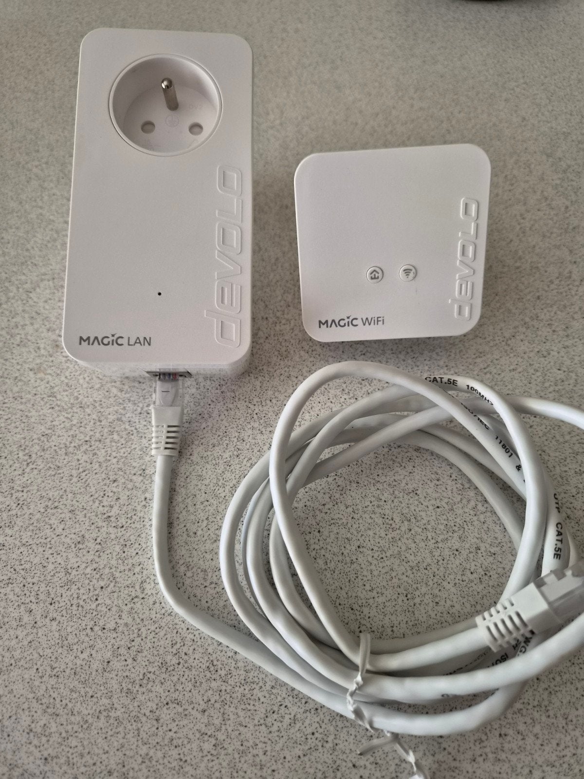 Devolo magic 1 Lan + Devolo magic 1 wifi, Computers en Software, Ophalen, Zo goed als nieuw, Devolo