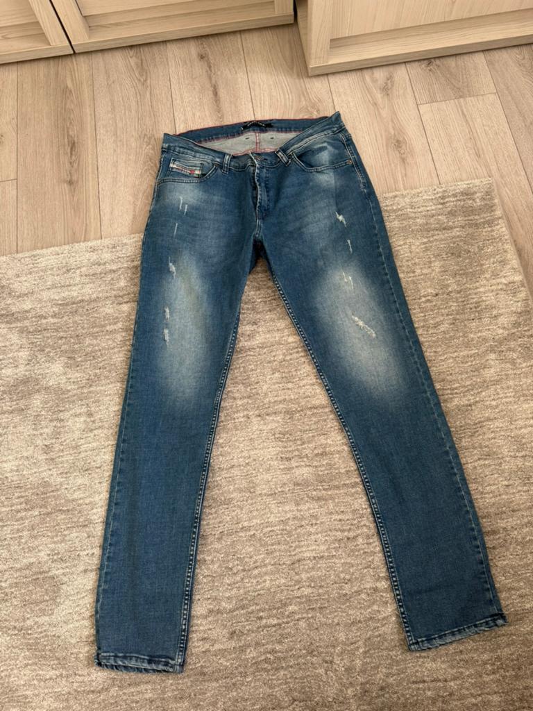 Diesel jeansbroek W34 L32, Kleding | Dames, Ophalen, Zo goed als nieuw