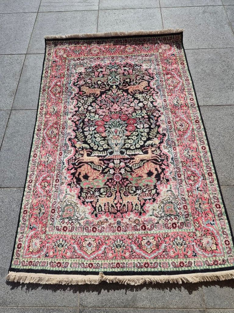 Handgeknoopt Perzisch Tabriz tapijt, Ophalen