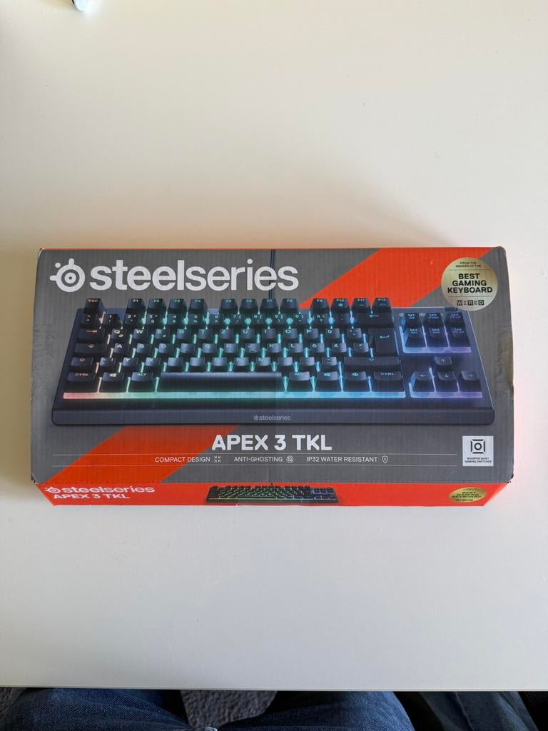 Steelseries Apex 3 TKL, Computers en Software, Ophalen of Verzenden, Azerty, Zo goed als nieuw