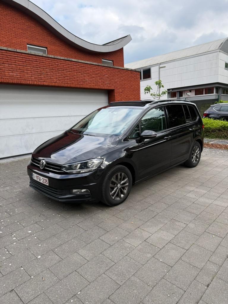 À vendre : Volkswagen Touran 1.6 TDI – 157 000 km – 7 places, Voorwielaandrijving, 4 cilinders, 5 deurs, Particulier
