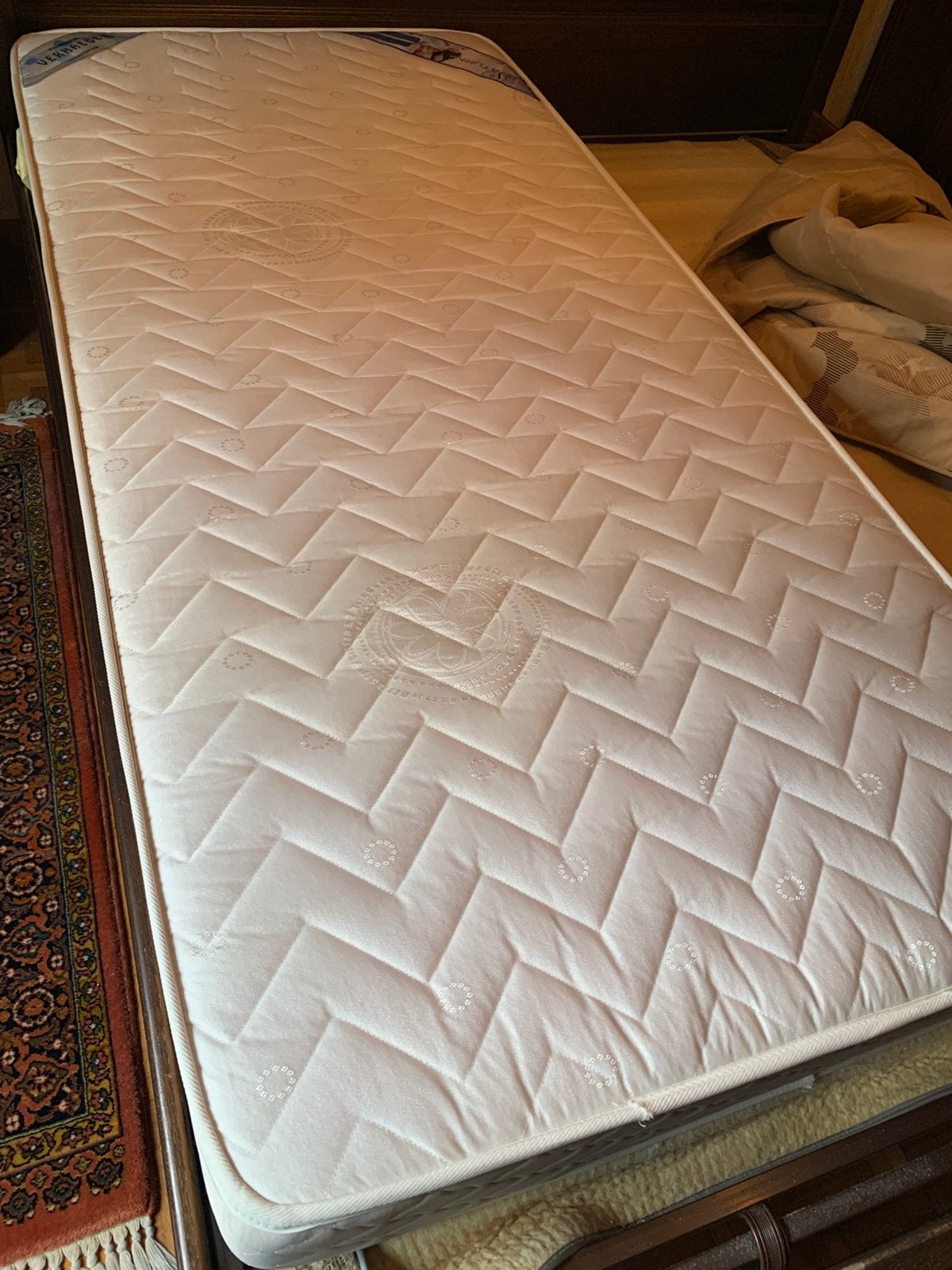 Matras 1 persoonsbed. 90 op 2 m. Nieuw, Huis en Inrichting, Slaapkamer | Matrassen en Bedbodems, Ophalen, Zo goed als nieuw, Matras