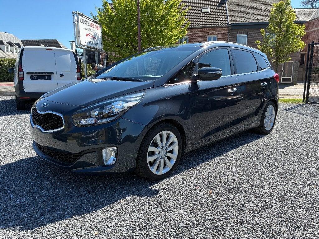 Kia Carens AUTOMAAT 2.0i AC NAVI LEDER CAMERA 1st eig OHboek, Autos, Cuir, Achat, Euro 6, Entreprise