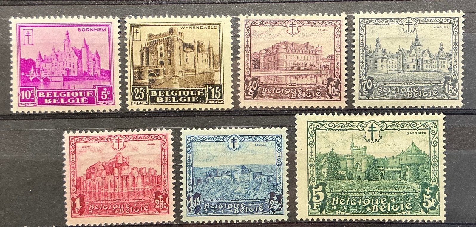 LOT 535. OBP: 308/14. KASTELEN. MLH. mooi gecentreerd., Orginele gom, Kunst, Ophalen of Verzenden, Postfris