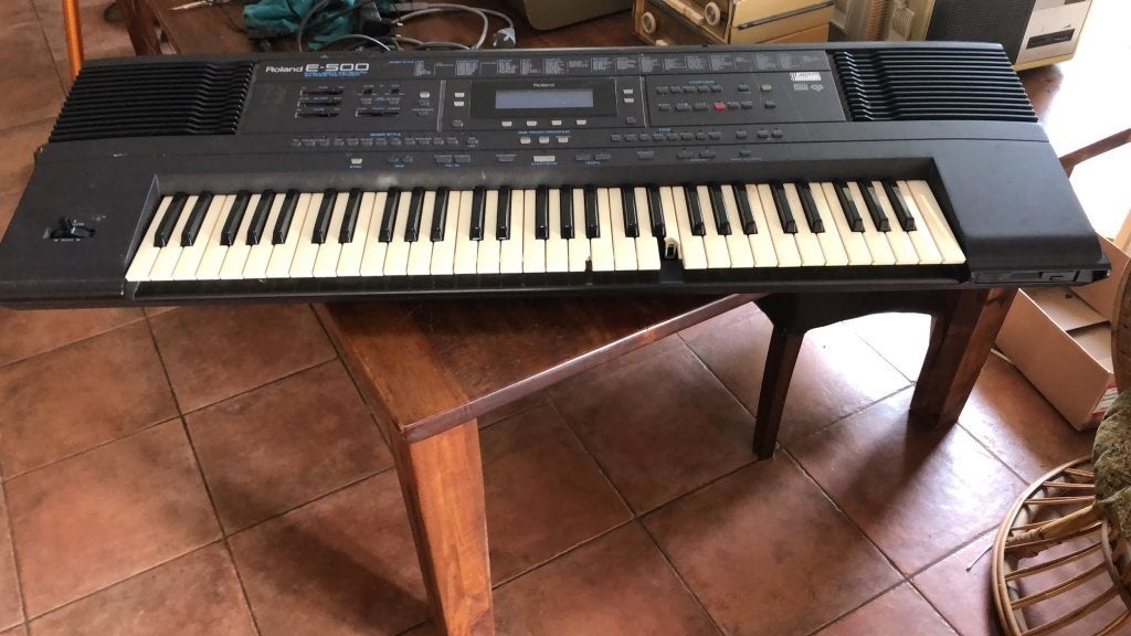 ROLAND E 500, Muziek en Instrumenten, Ophalen of Verzenden, Gebruikt, Roland