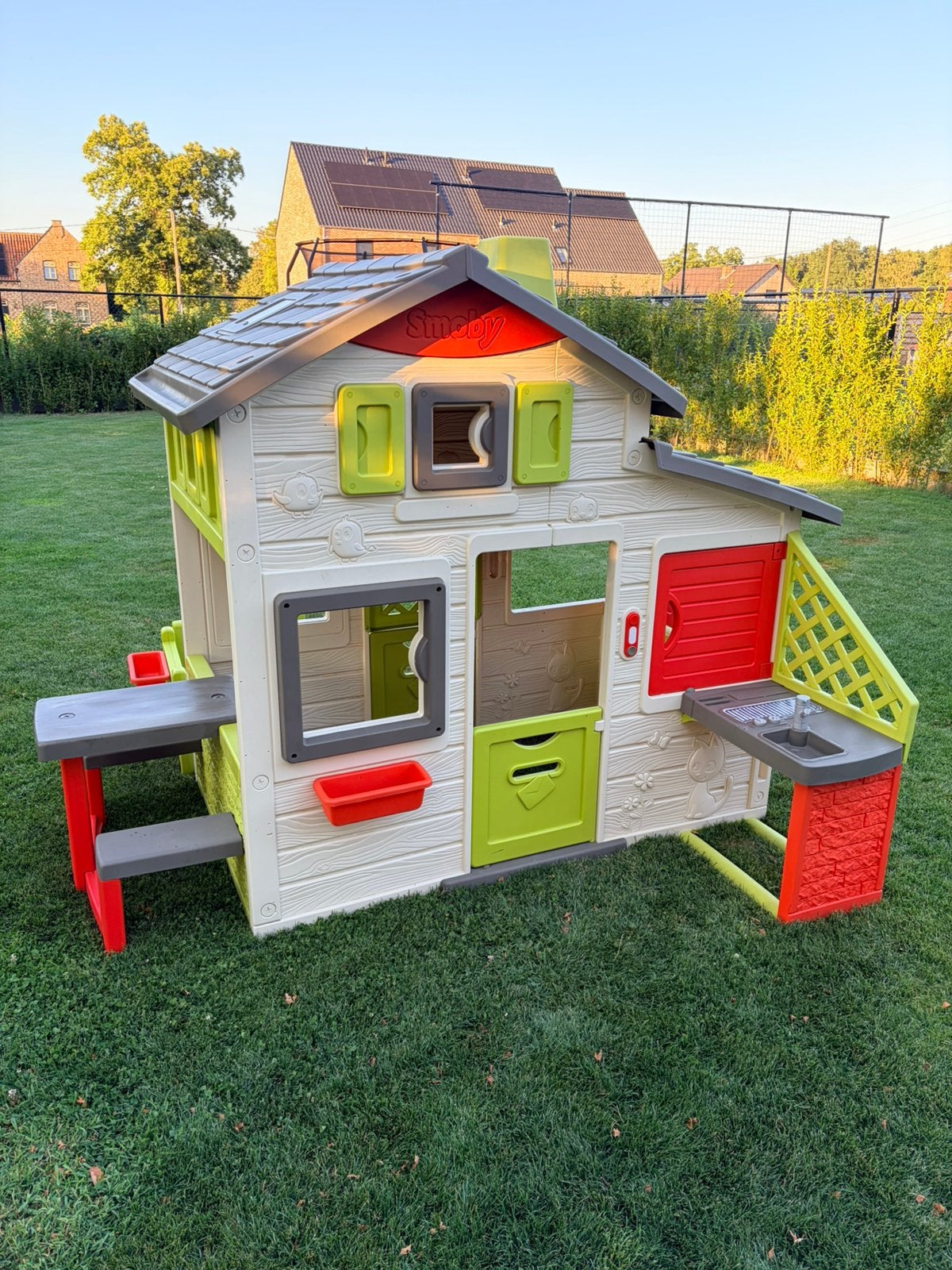 Smoby speelhuis zeer goede staat, Kinderen en Baby's, Speelgoed | Buiten | Speelhuisjes, Zo goed als nieuw, Ophalen