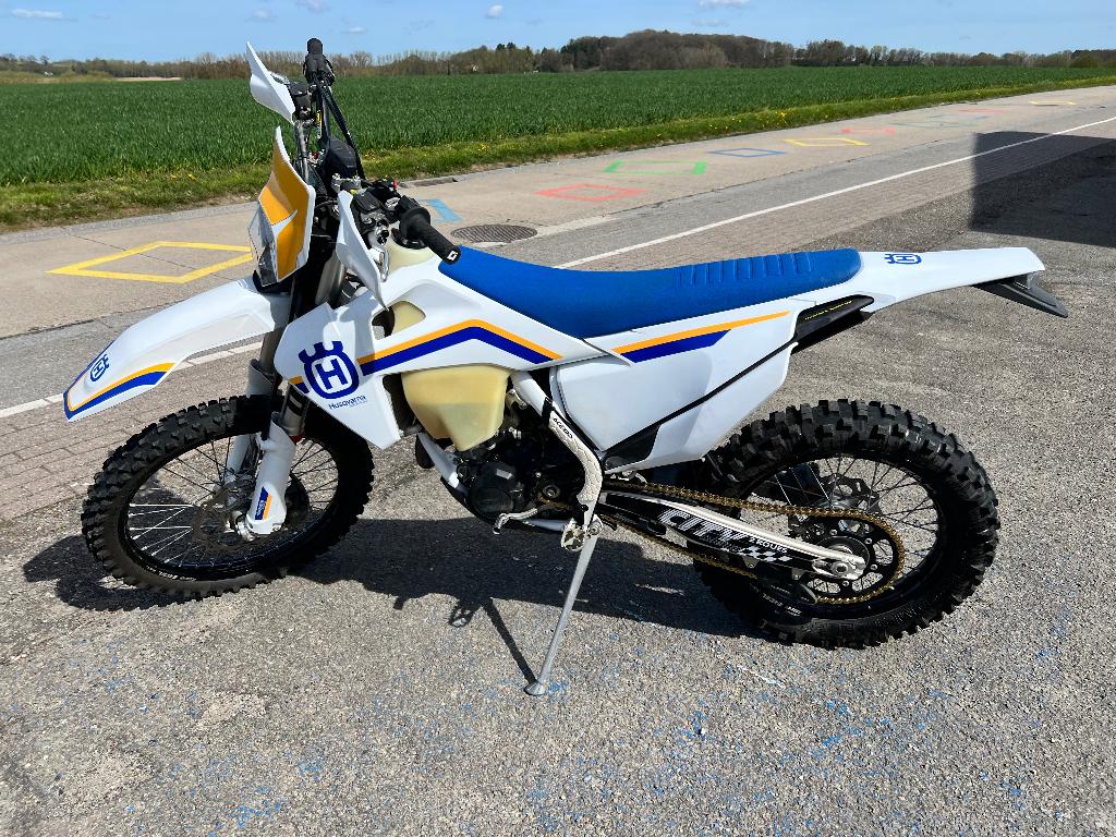 Husqvarna FE 250 Heritage 2023, Occasion, Particulier, Enduro, 12 à 35 kW