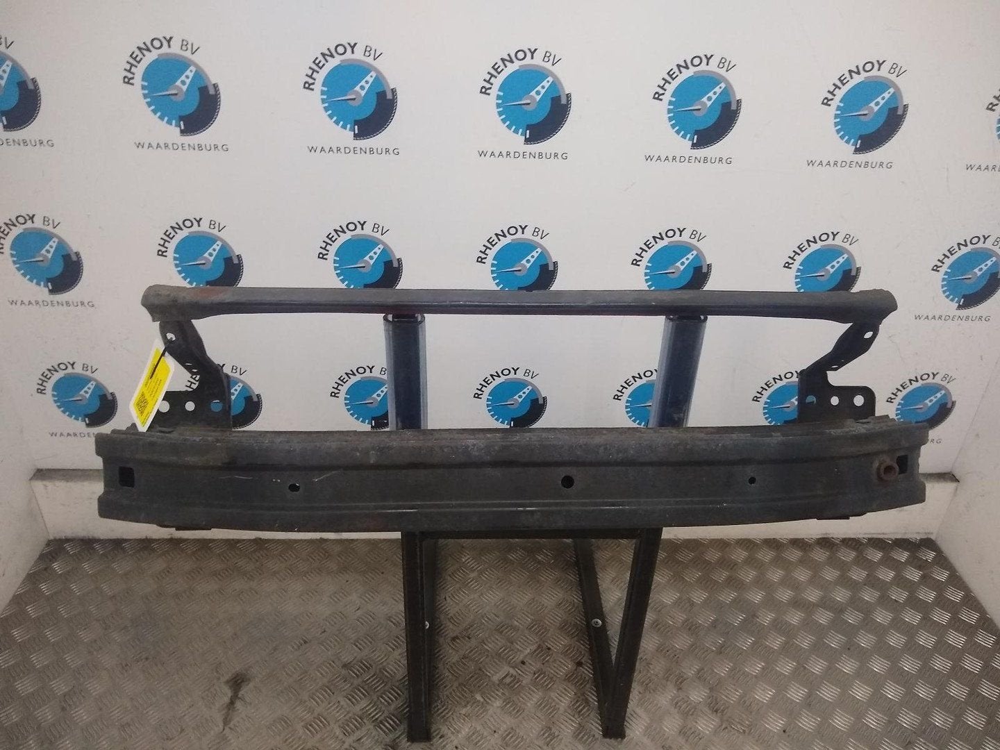 FIAT PUNTO EVO VOORBUMPER BALK 2011, Auto-onderdelen, Ophalen of Verzenden, Gebruikt, ARN erkend