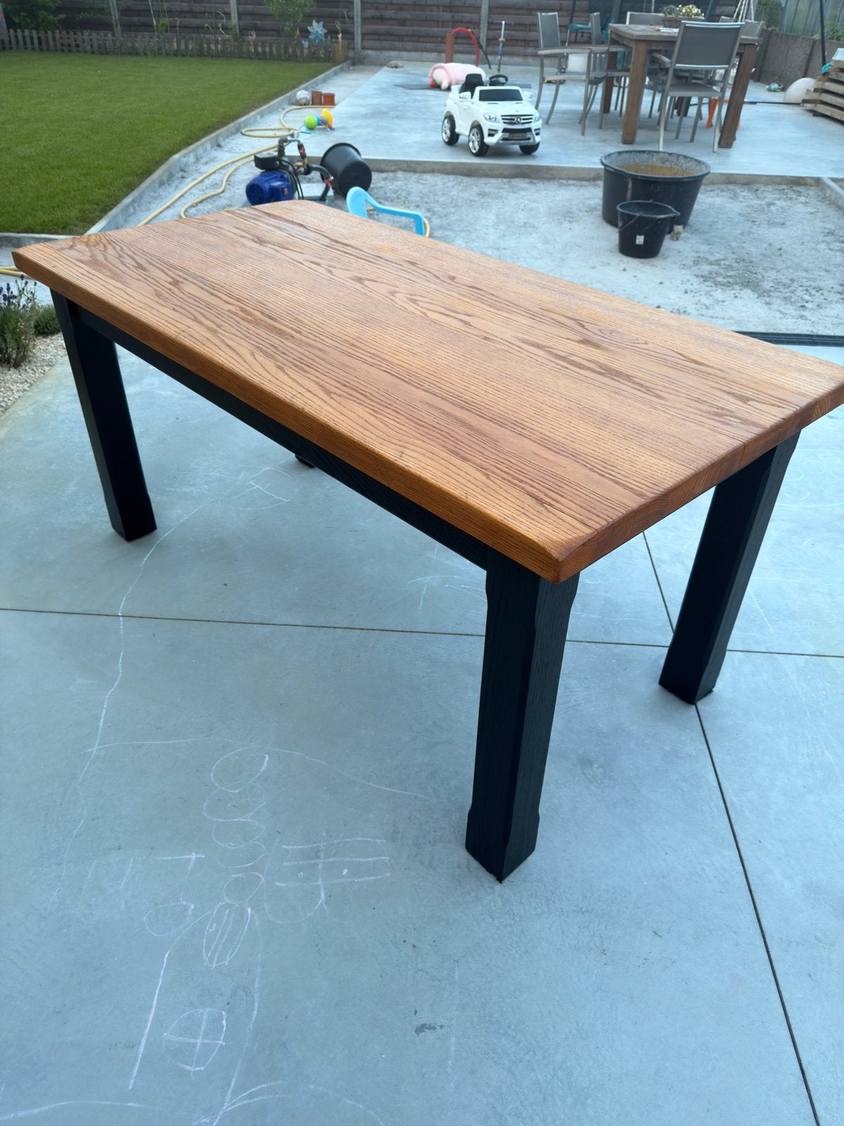 Massief hout tafel, Huis en Inrichting, Tafels | Eettafels, Ophalen, Zo goed als nieuw