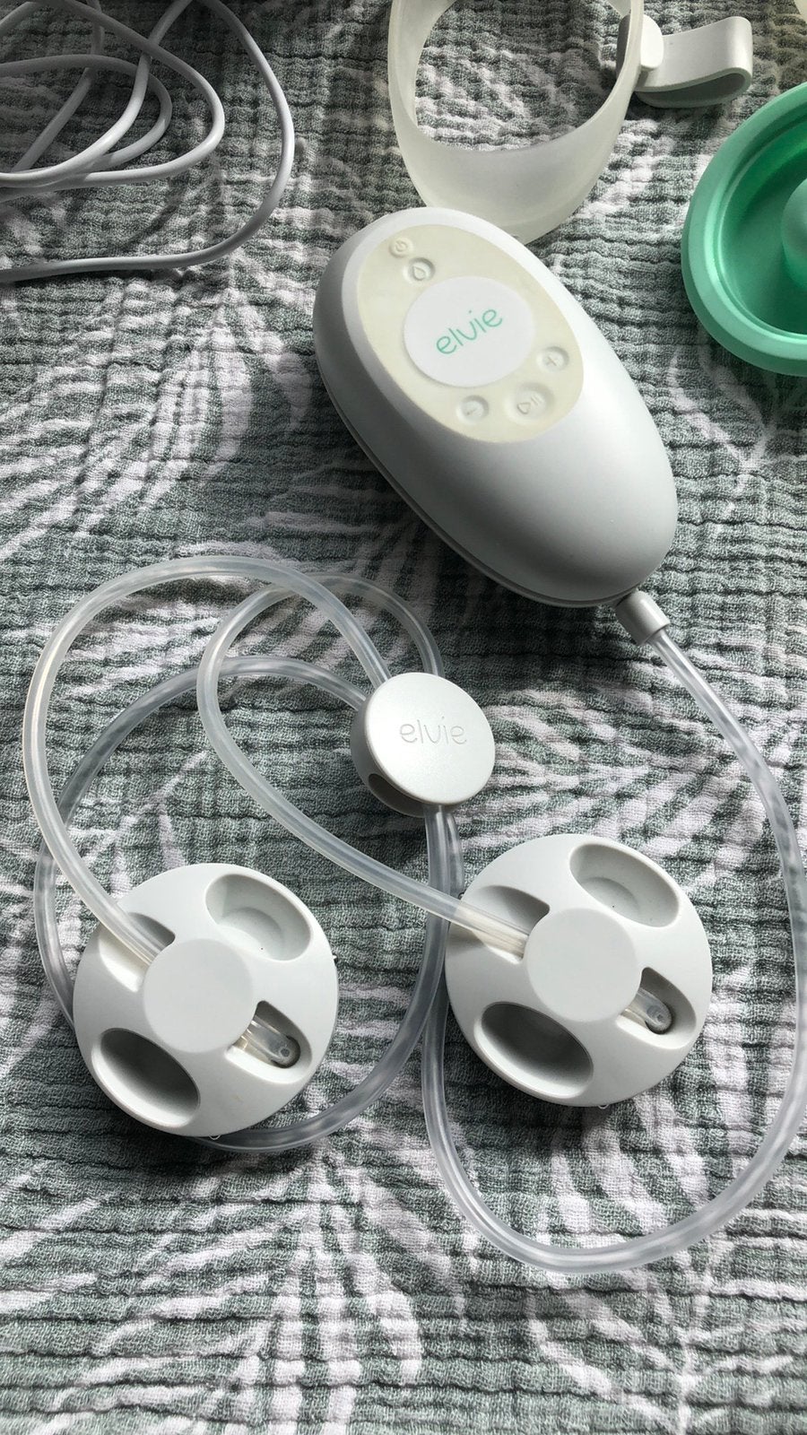 Elvie Stride Dubbele Borstkolf – uitstekende staat, Kinderen en Baby's, Babyvoeding en Toebehoren, Ophalen, Borstkolf, Zo goed als nieuw