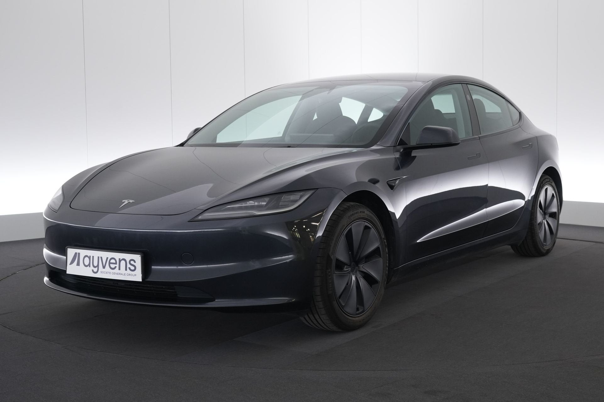(2EHJ634) TESLA MODEL 3, Autos, Tesla, Cuir, Argent ou Gris, Achat, 4 portes