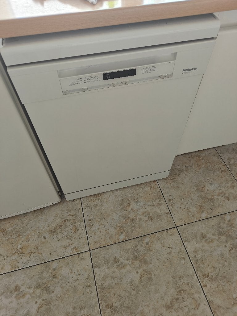 Afwasmachine Miele (Leopoldsburg), Elektronische apparatuur, Ophalen