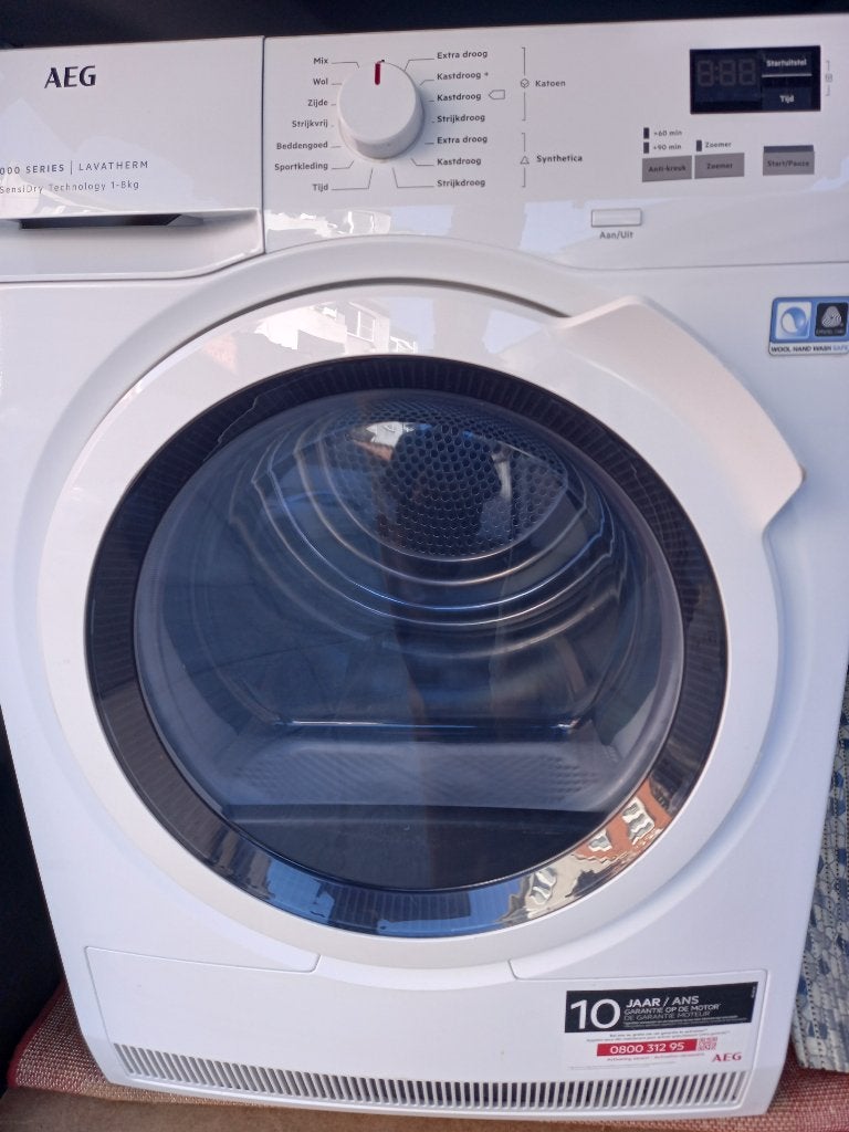 AEG droger 8kg warmtepomp A ++, Elektronische apparatuur, Droogkasten, Ophalen, Zo goed als nieuw, Voorlader