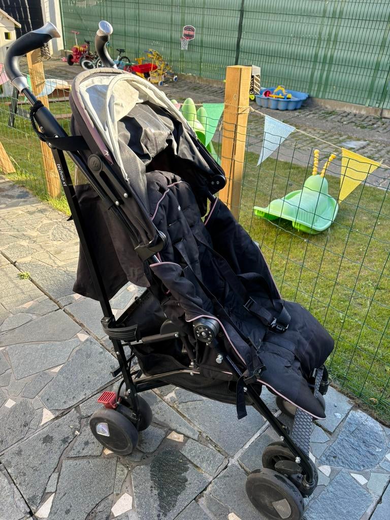Buggy mclaren, Kinderen en Baby's, Buggy's, Ophalen, Zo goed als nieuw, Regenhoes