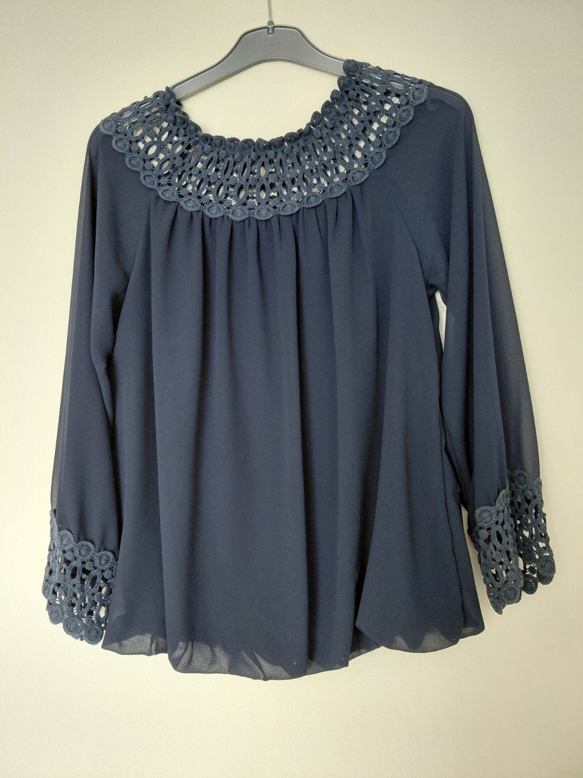 Donkerblauw damesblouse met kant maat L  Terra di Siena, Ophalen of Verzenden, Maat 42/44 (L)