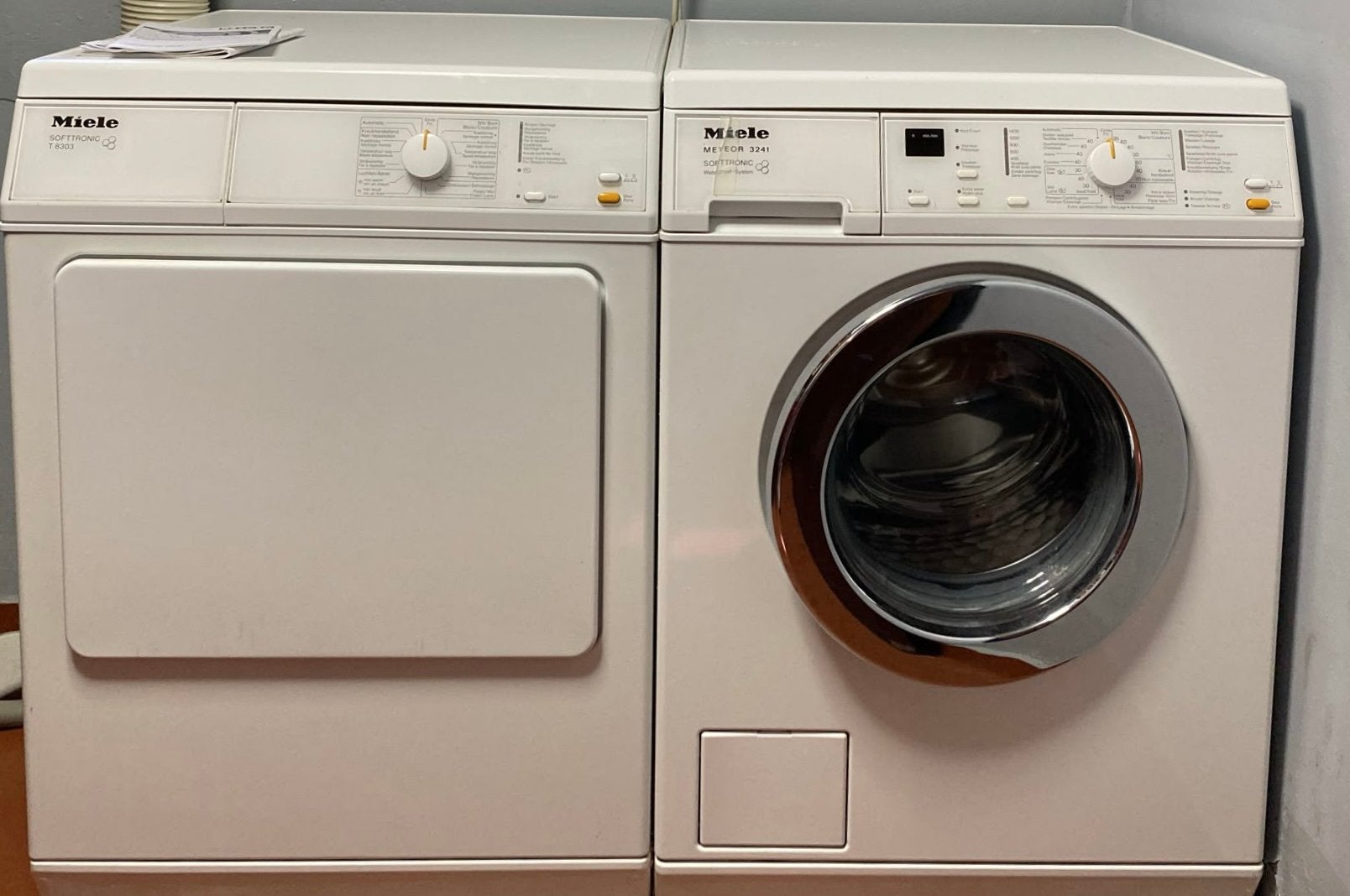 MIELE wasmachine (Meteor 3241 WPS) en droogautomaat (T8303), 6 tot 8 kg, Ophalen, Gebruikt, 85 tot 90 cm