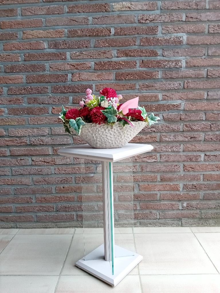 Bloemenstaander - plantenstaander in hout met glazen panelen, Ophalen