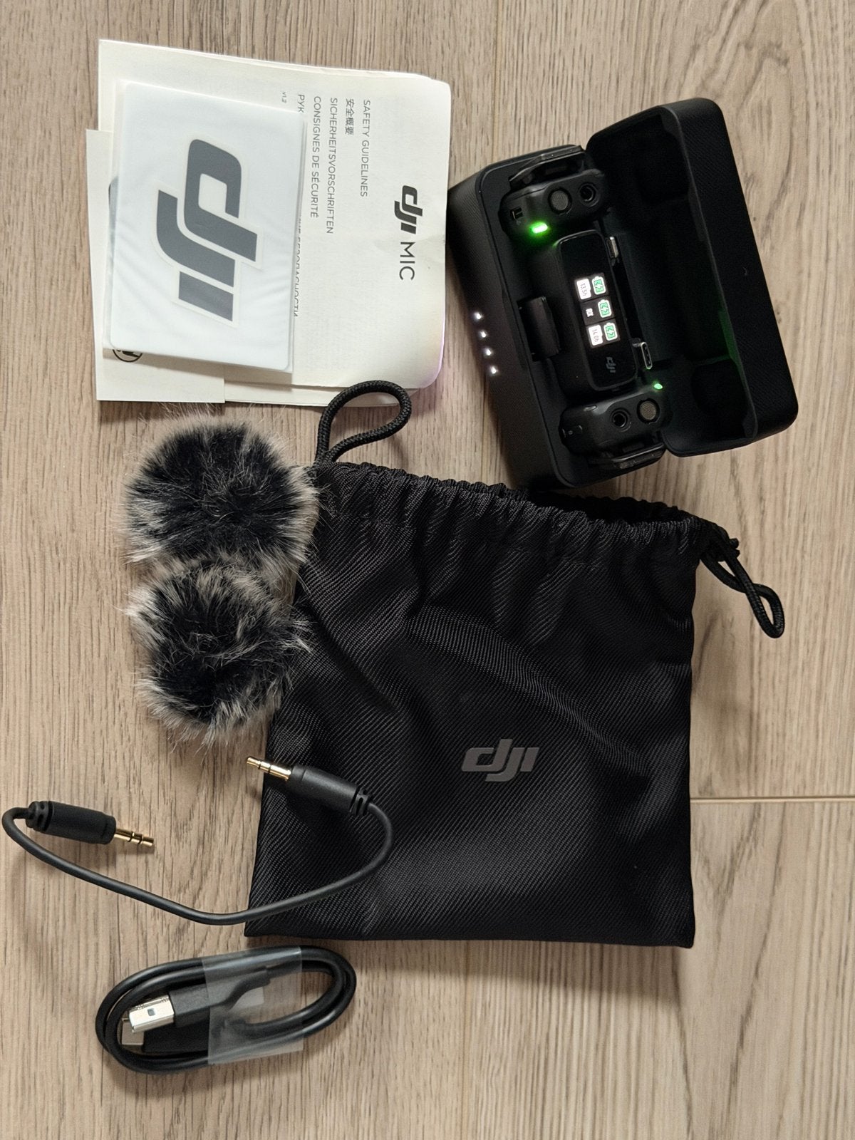 DJI Mic (Full set) Incl Accessoires, Enlèvement, Comme neuf