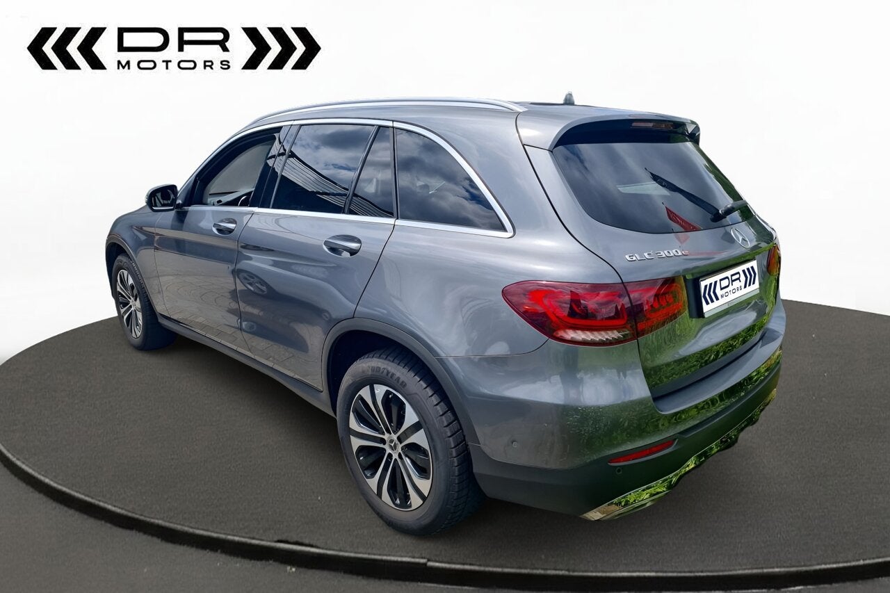 Mercedes-Benz GLC 300 2.0 - 4MATIC - LEDER, Autos, Mercedes-Benz, 0 kg, Argent ou Gris, Alarme, 0 kg