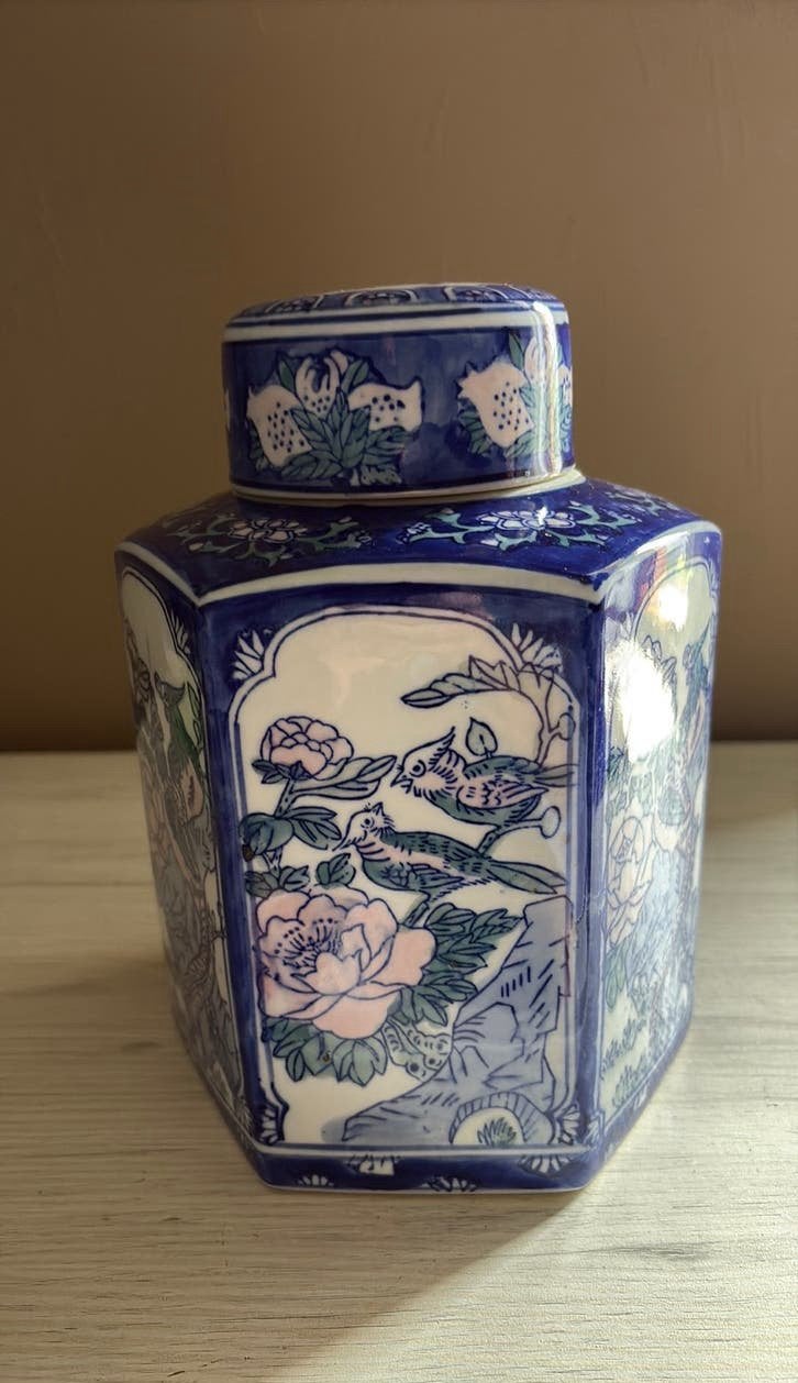 Pot à gingembre chinois vintage/Vase et couvercle hexagonaux, Antiquités & Art, Enlèvement ou Envoi