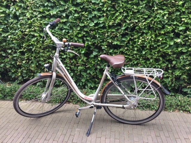 damesfiets, Fietsen en Brommers, Ophalen, Sparta, Versnellingen, Zo goed als nieuw
