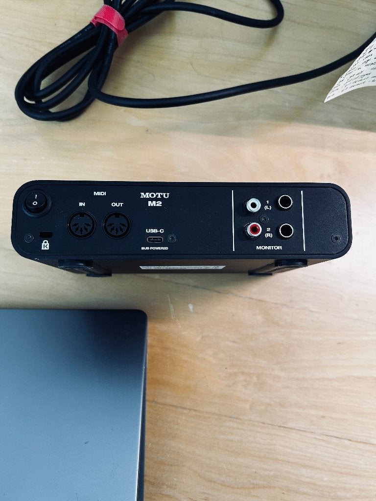 MOTU M2-audio-interface - USB-C, Ophalen, Zo goed als nieuw, Audio