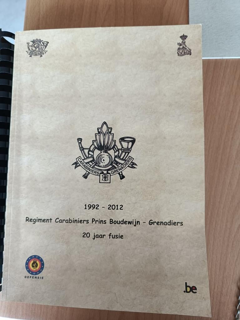 Militaire boek  vd Grenadiers, Collections, Enlèvement