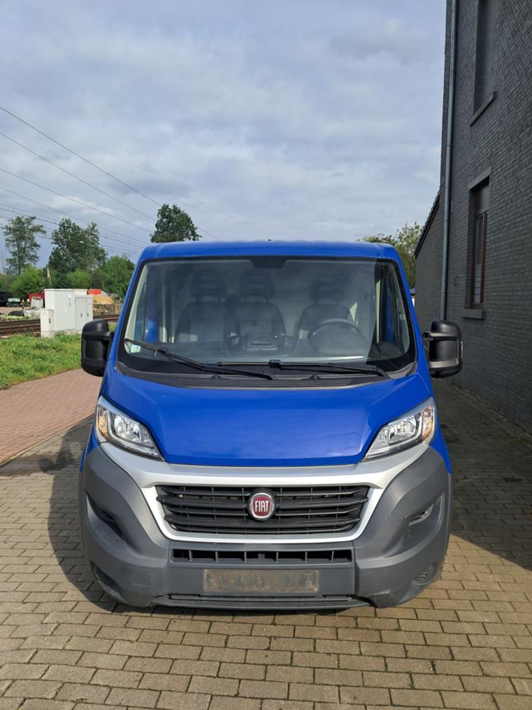 Fiat Ducato 2.3 Multijet euro 6b, 4 deurs, Stof, Blauw, Particulier