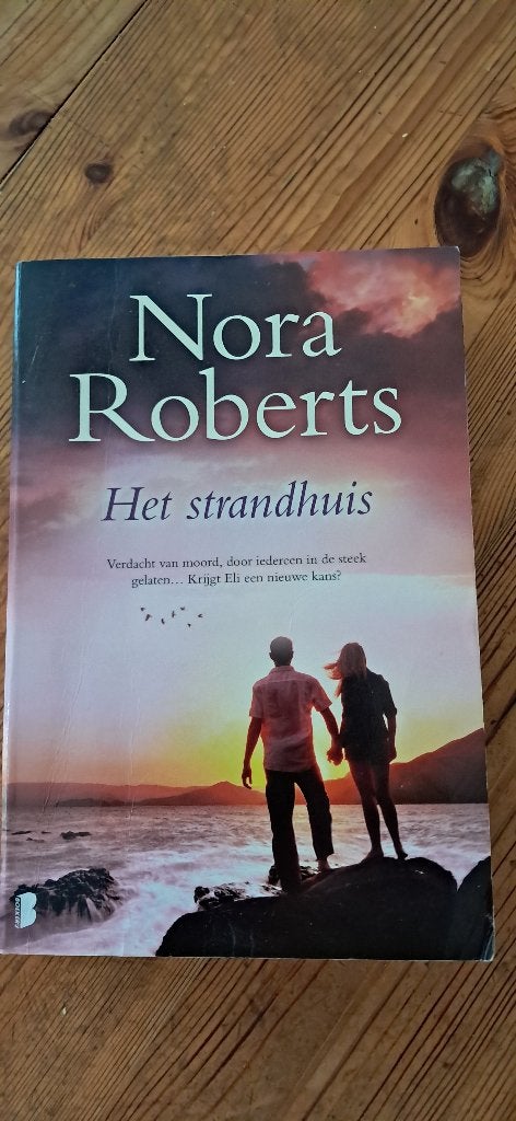 Boek roman ´ Het strandhuis ´, Nora Roberts, Amerika, Ophalen, Gelezen