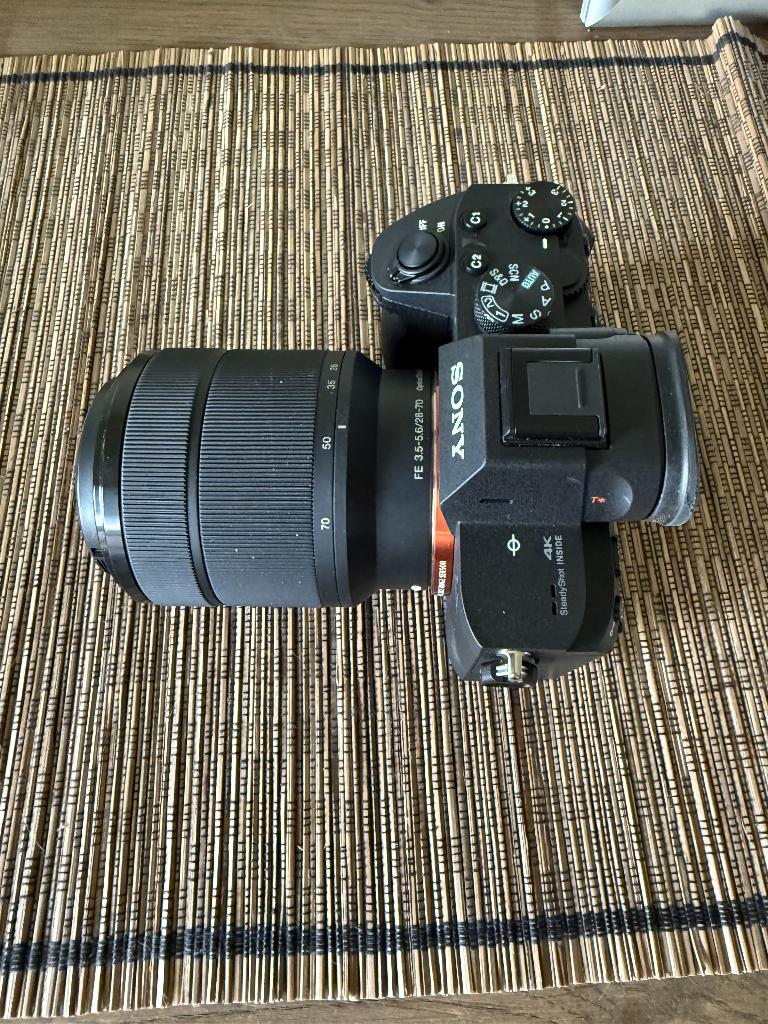 Sony A7 III Body + 28-70mm, Audio, Tv en Foto, Fotocamera's Digitaal, Ophalen of Verzenden, Zo goed als nieuw, 26 Megapixel, Sony