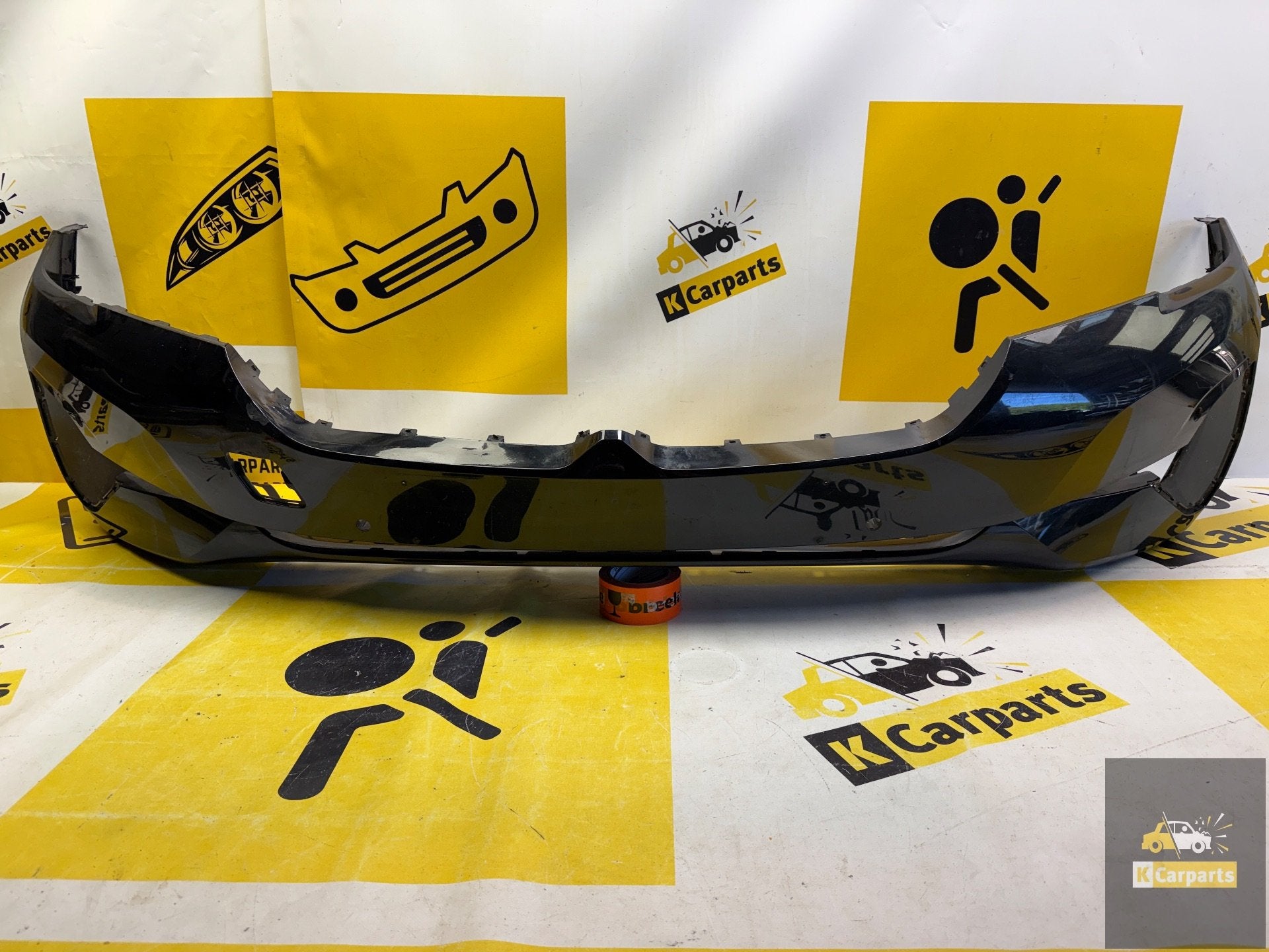 Voorbumper BMW 5 Serie G30 G31 LCI PDC 51119464207, Petuelring 130
80788  Munich, DE, Gebruikt, Voor, Info@bmw.de